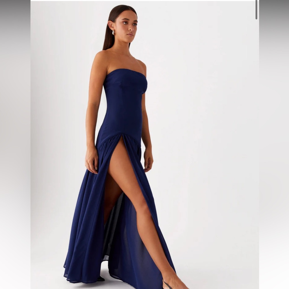 PepperMayo Navy Blue Strapless Evening Gown